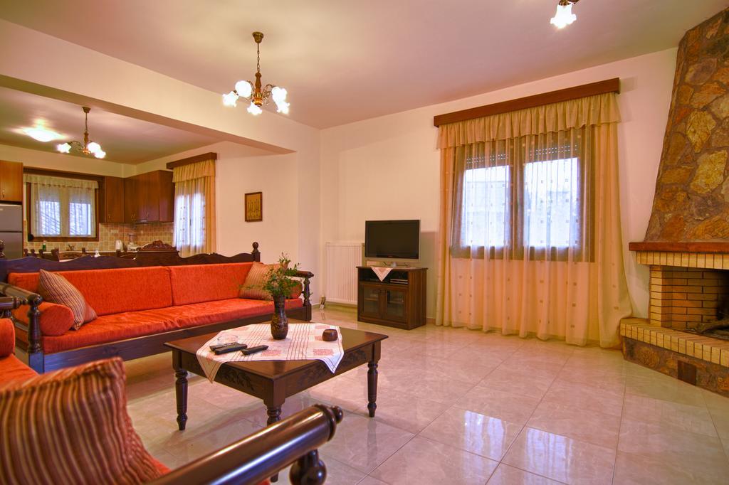 Villa Aposeti *