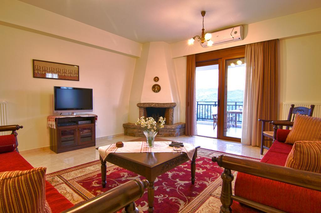 Villa Aposeti *